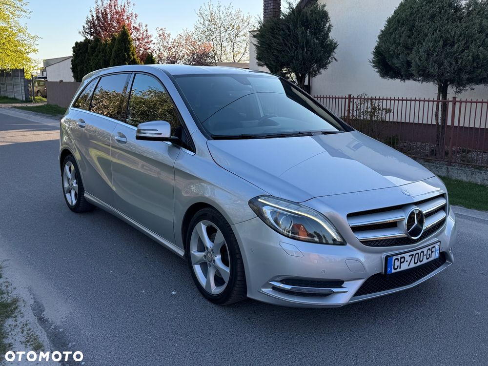 Mercedes-Benz Klasa B 180 CDI (BlueEFFICIENCY) 7G-DCT - 2