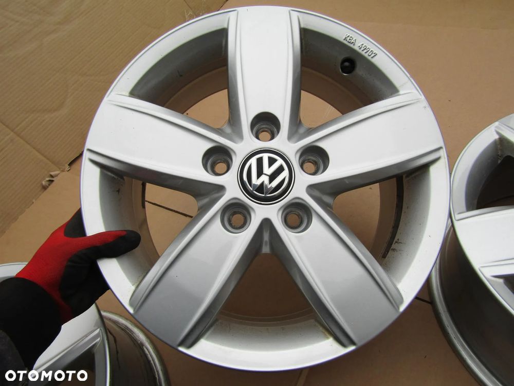 4x Felgi Aluminiowe 16 VW T5 T6 Amarok Caravelle Multivan Transporter 6,5 j 5x120 ET51 piasta 65,1 mm / 7E0071496 / ORYGINALNE - 17