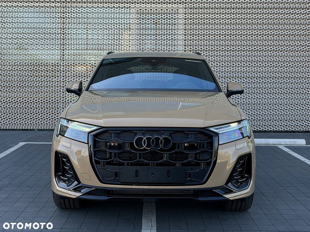 Audi Q7 - 8