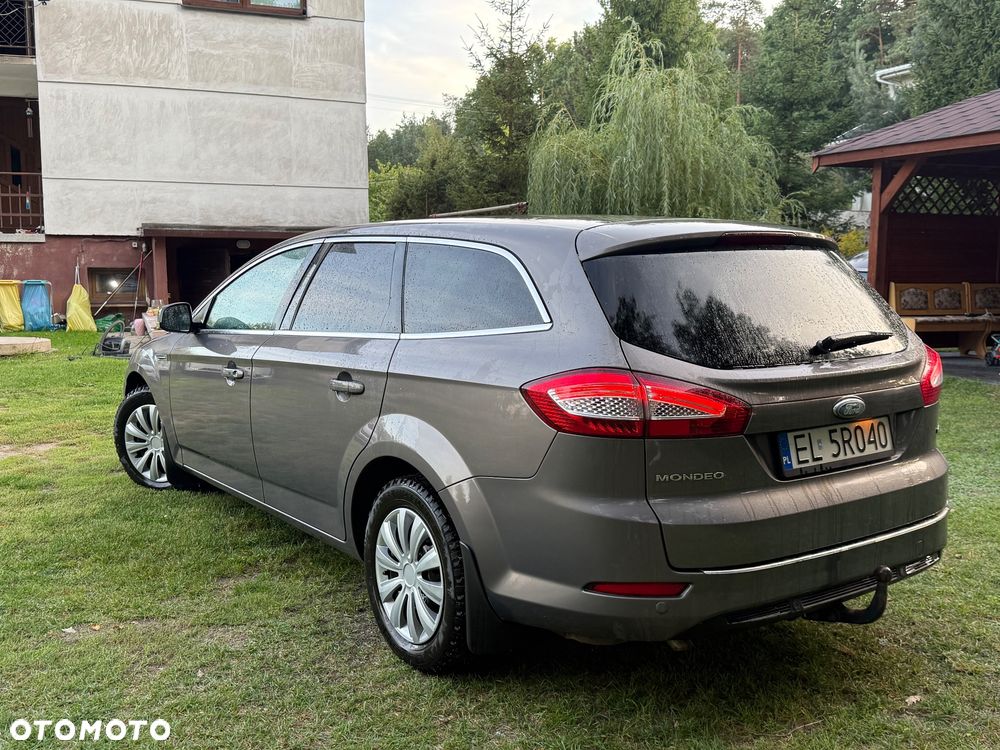 Ford Mondeo 2010 photo 5