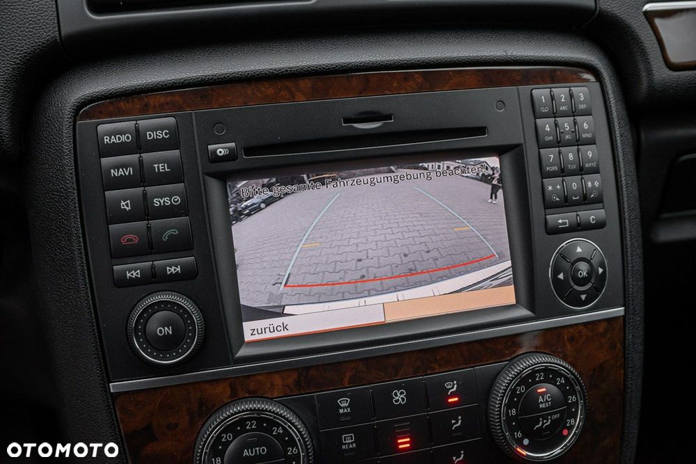 Mercedes-Benz Klasa R - 21