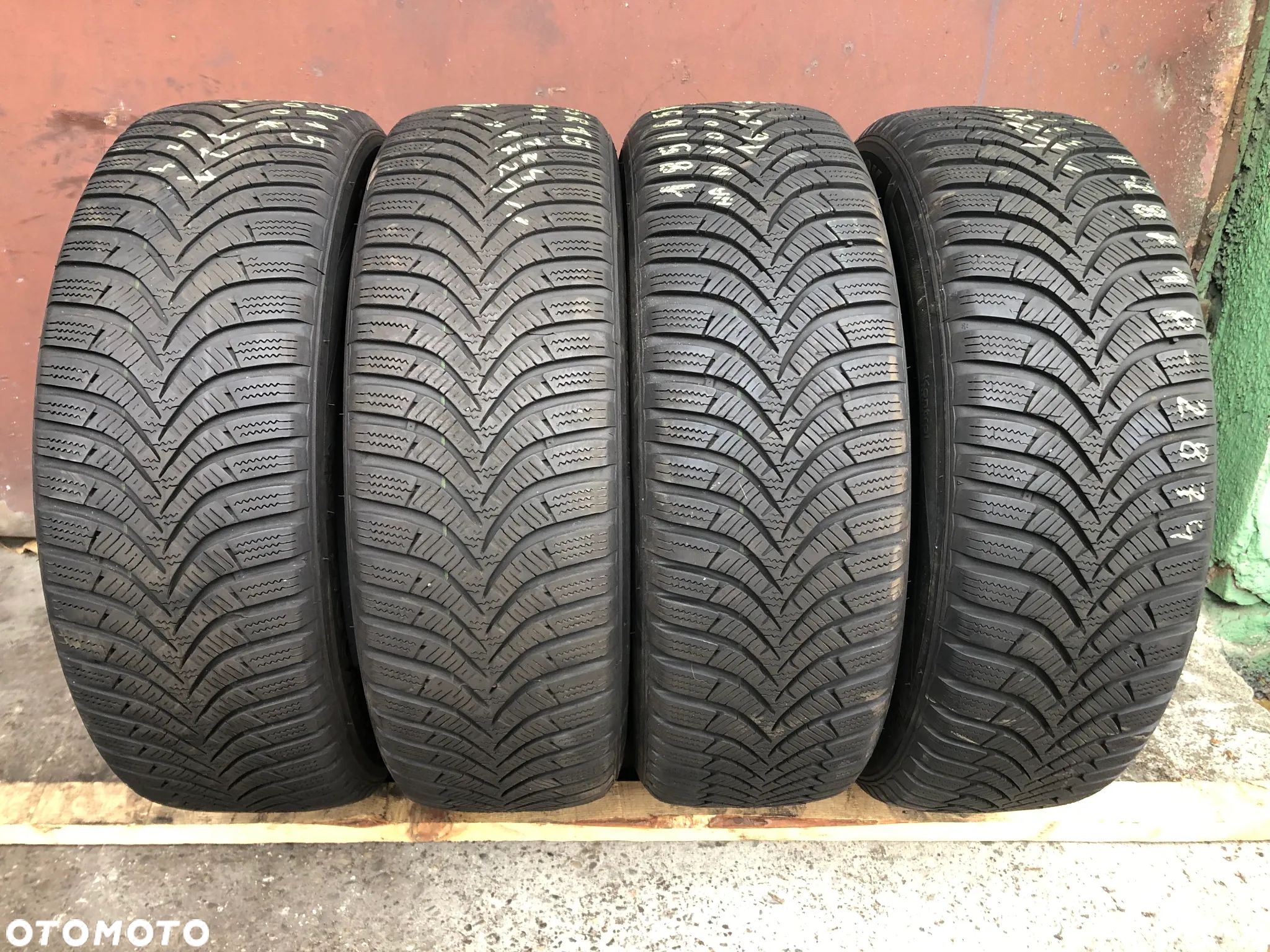 Opony Zimowe 185/65 R15 88T Bieżnik 7MM i 5 MM 2021r Hankook Winter i*cept RS2 Komplet - Gwarancja Wysyłka Montaż - 1