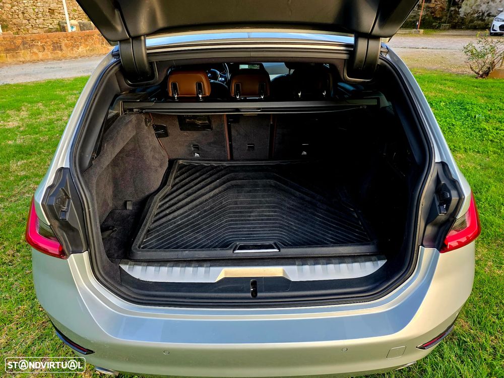 BMW 330 e xDrive Aut. - 6