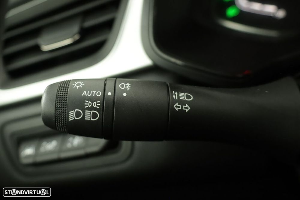 Renault Captur 1.0 TCe Techno Bi-Fuel - 17