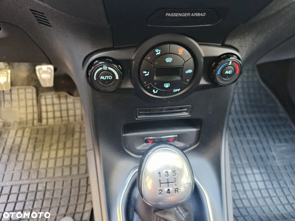 Ford Fiesta 1.0 EcoBoost ST-Line - 19