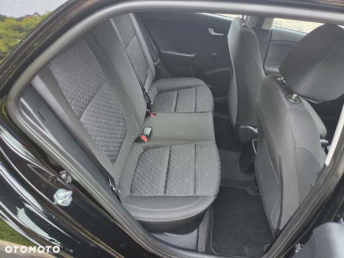 Kia Rio - 17