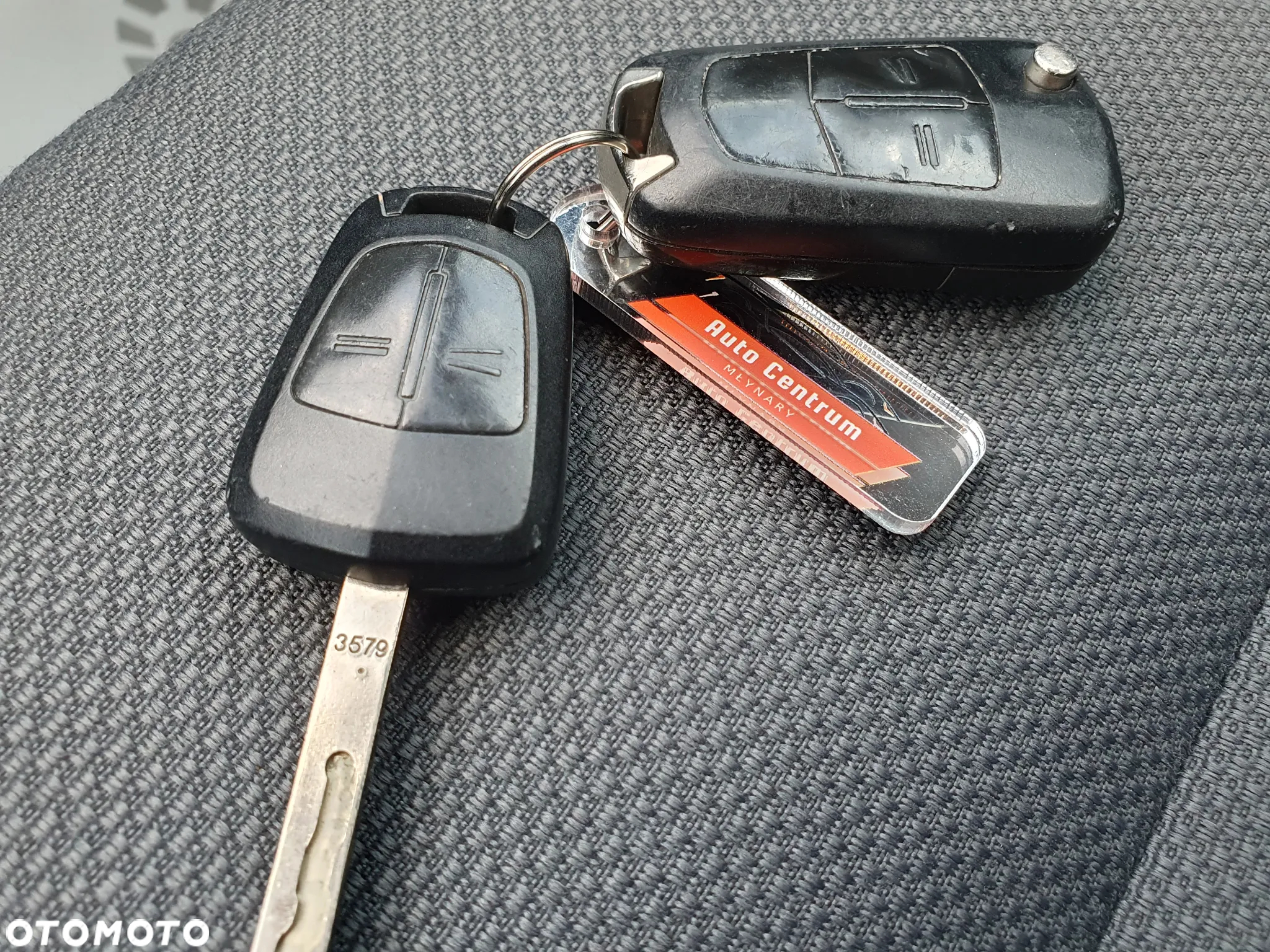 Opel Astra III 1.6 Enjoy Easytronic - 24