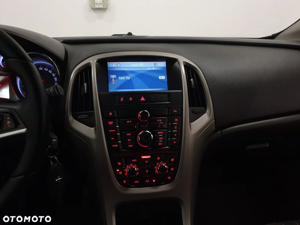 Opel Astra 1.4 T Cosmo S&S - 33