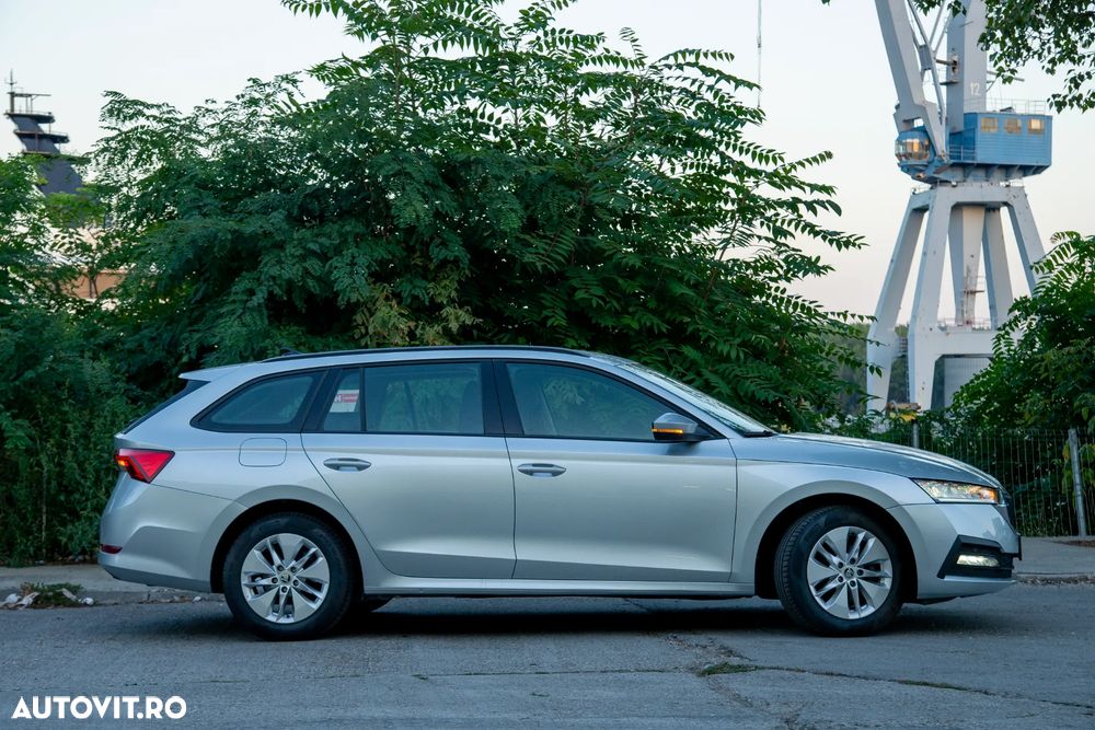 Skoda Octavia 2.0 TDI DSG Style - 15