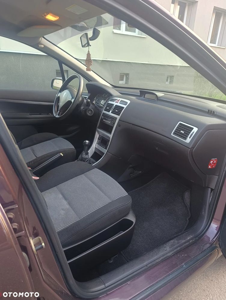 Peugeot 307 1.4 Oxygene - 13