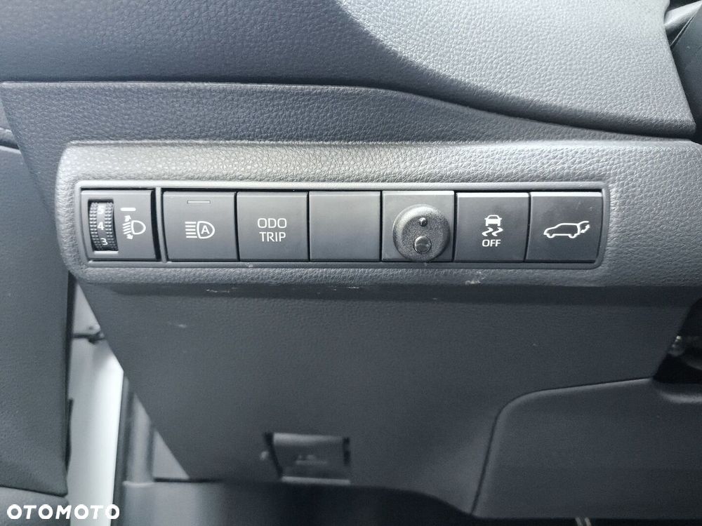 Toyota Corolla 1.8 Hybrid Style - 22