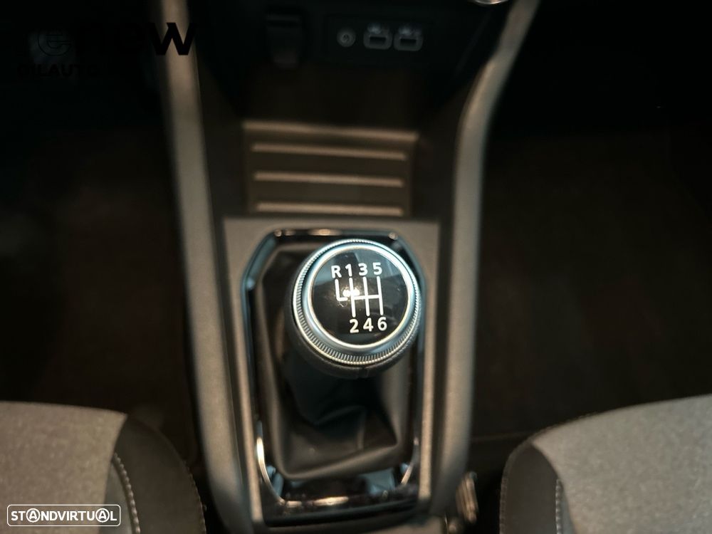 Renault Clio 1.0 TCe Evolution Bi-Fuel - 17