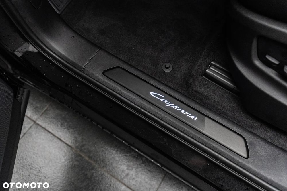 Porsche Cayenne E-Hybrid PHEV - 31