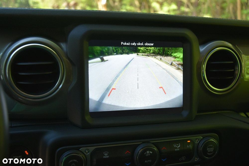 Jeep Wrangler Unlimited GME 2.0 Turbo Sahara - 21