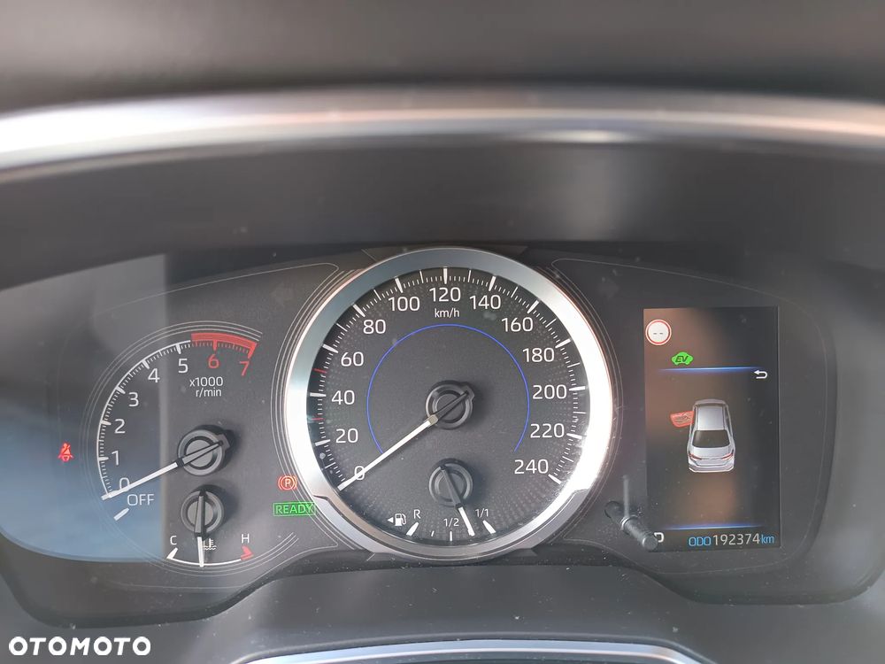 Toyota Corolla 1.8 Hybrid Active - 8