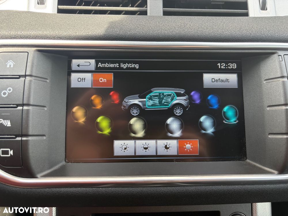 Land Rover Range Rover Evoque - 21