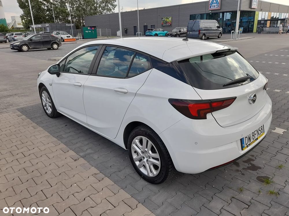 Opel Astra 1.4 T Enjoy S&S - 4