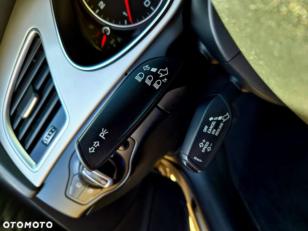 Audi A4 Avant 2.0 TDI ultra DPF Attraction - 31