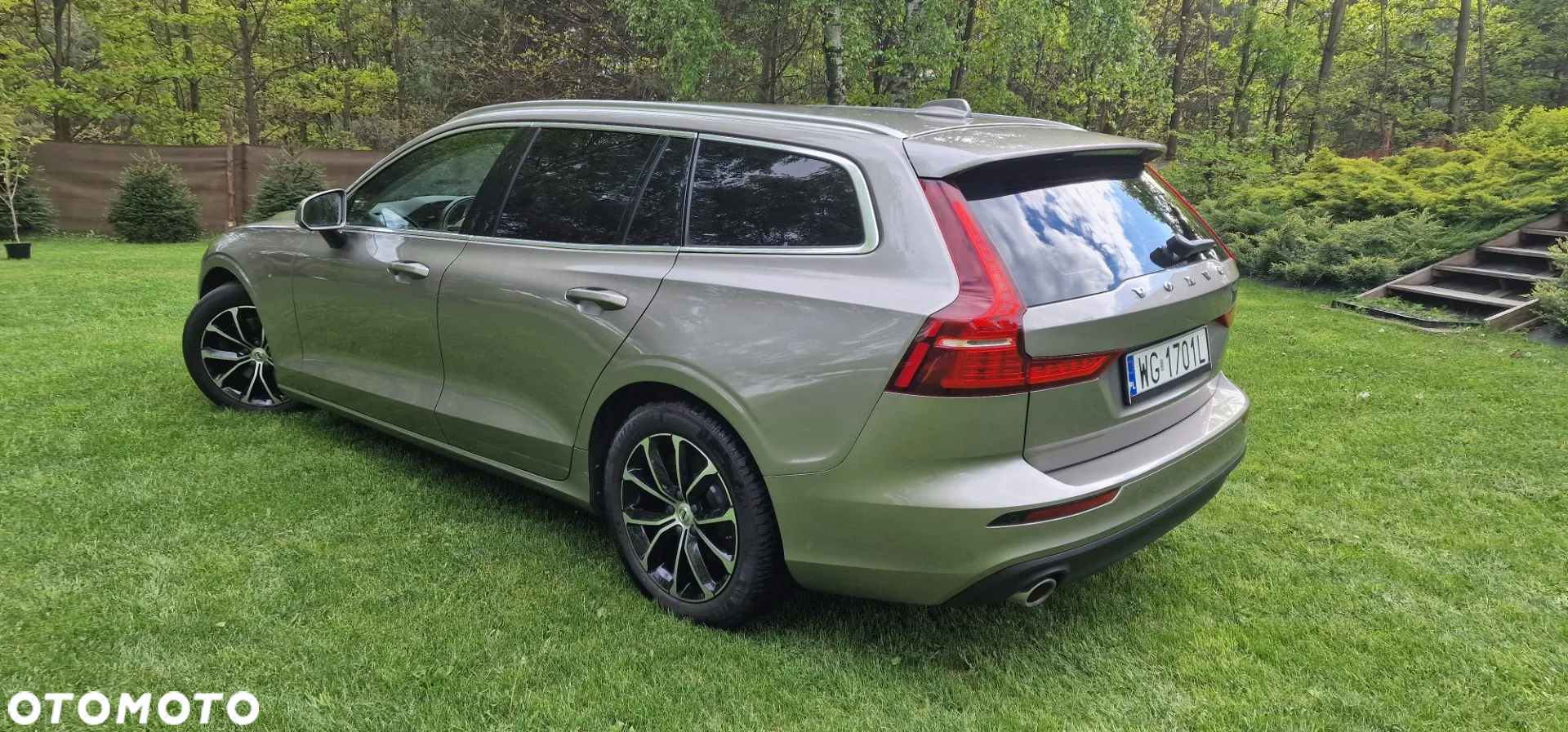 Volvo V60 B4 D Momentum Pro - 7