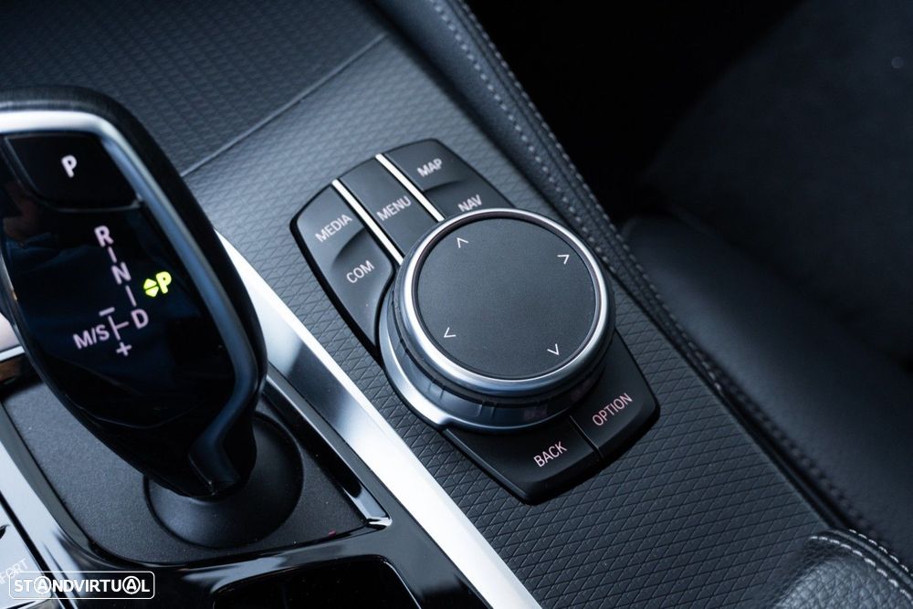 BMW 520 d ED Pack M - 45