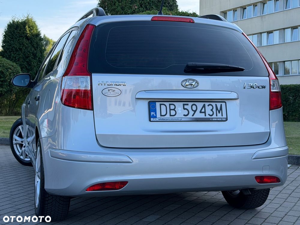 Hyundai i30 1.4 FIFA WM Edition - 25