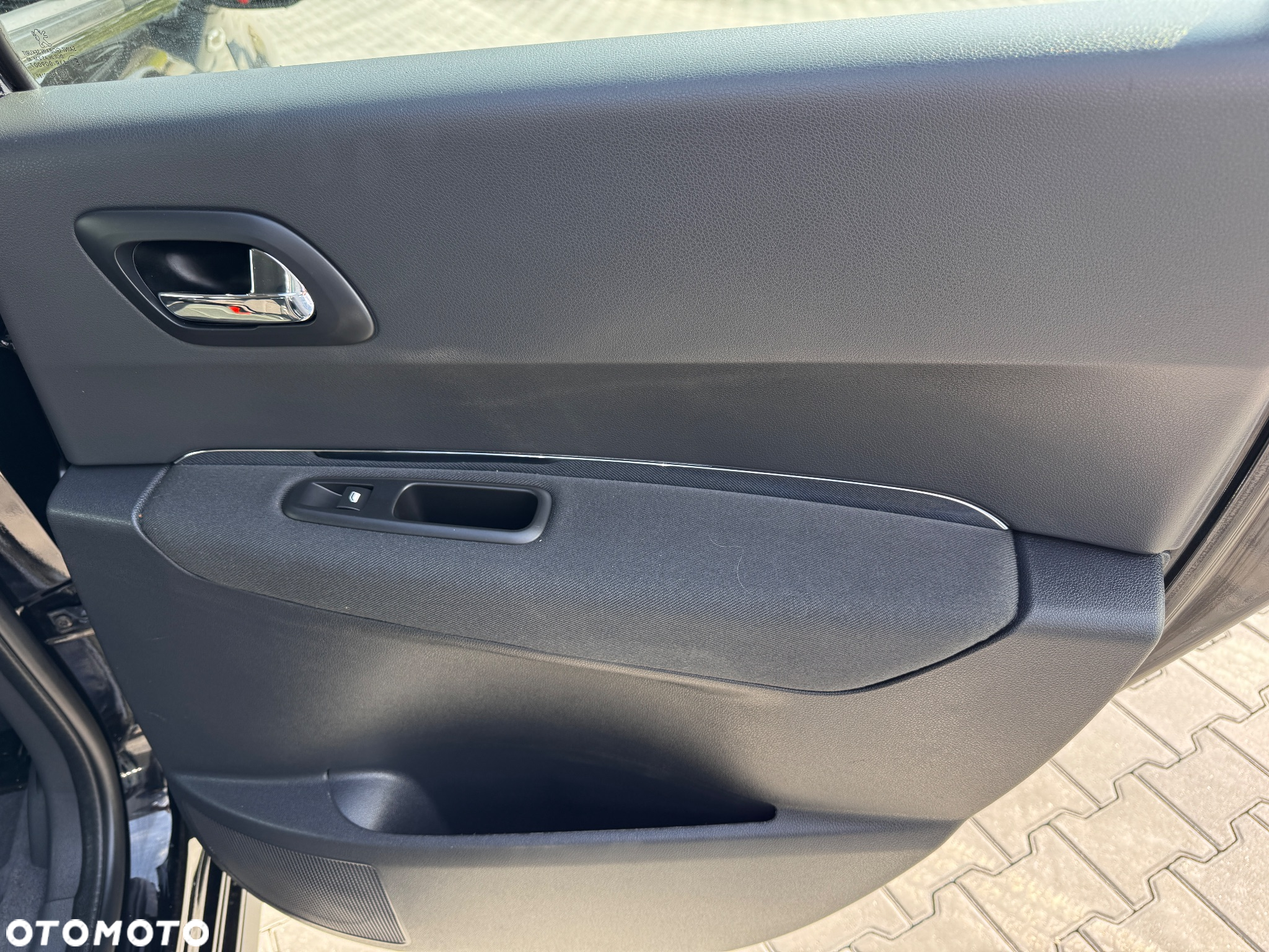 Peugeot 3008 PureTech 130 Stop & Start Allure - 24