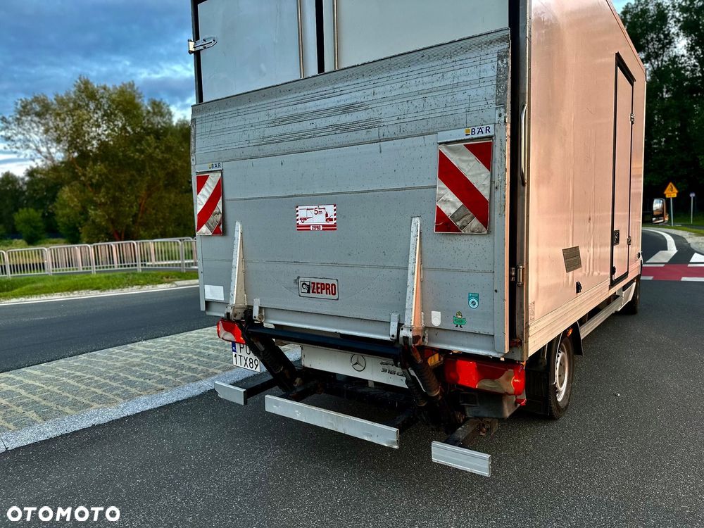 Mercedes-Benz SPRINTER - 17