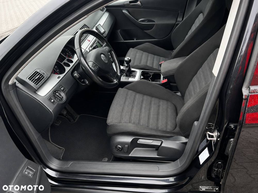 Volkswagen Passat 1.8 TSI Sportline - 7
