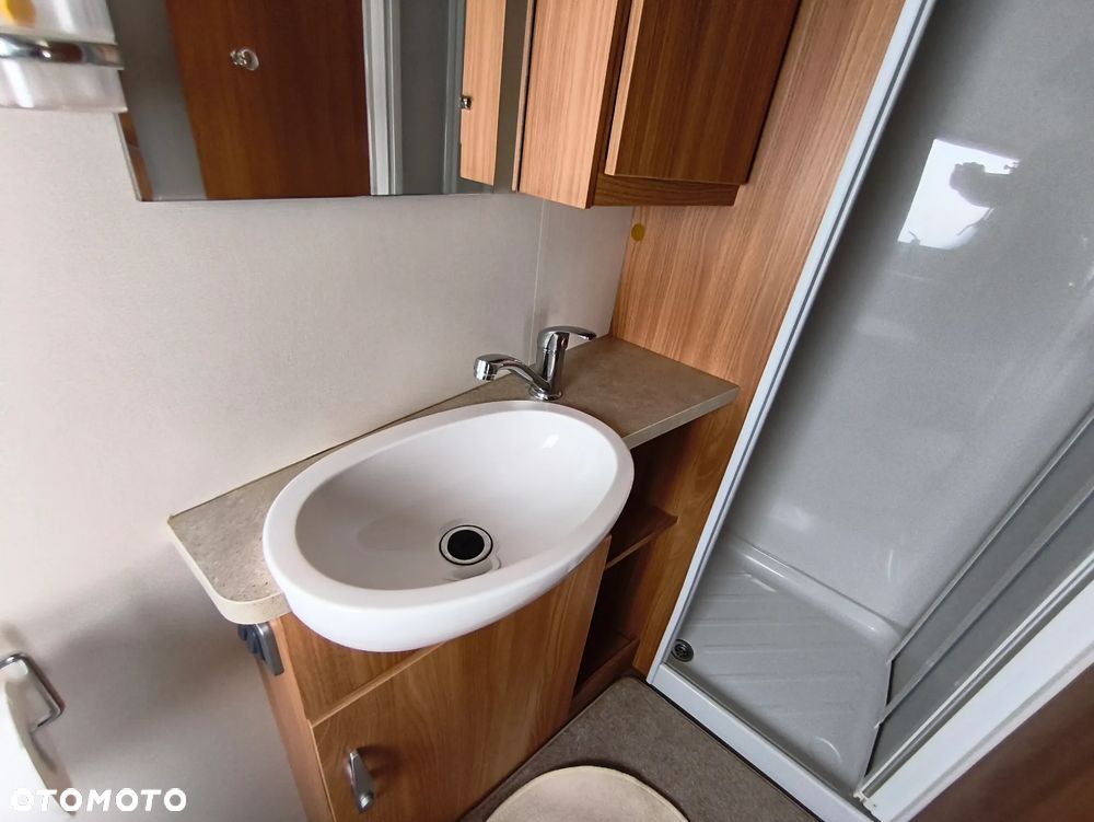 SWIFT CORNICHE 20/4 - 26