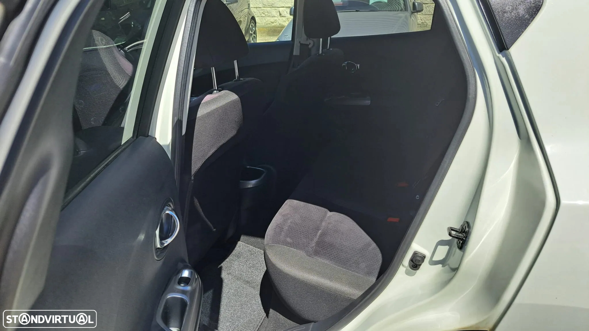 Nissan Juke 1.5 dCi N-Tec - 27