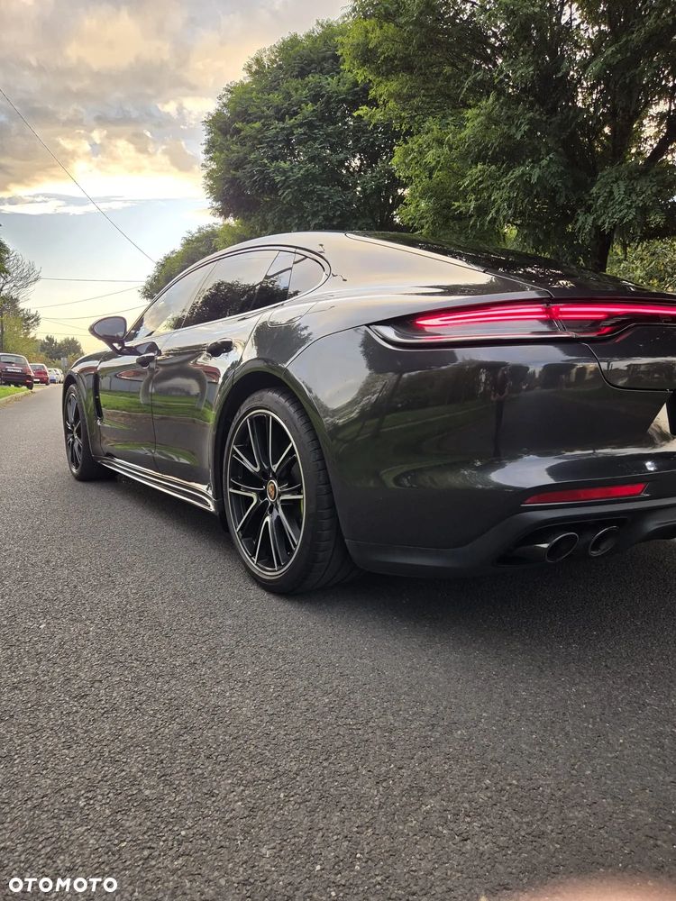Porsche Panamera - 9