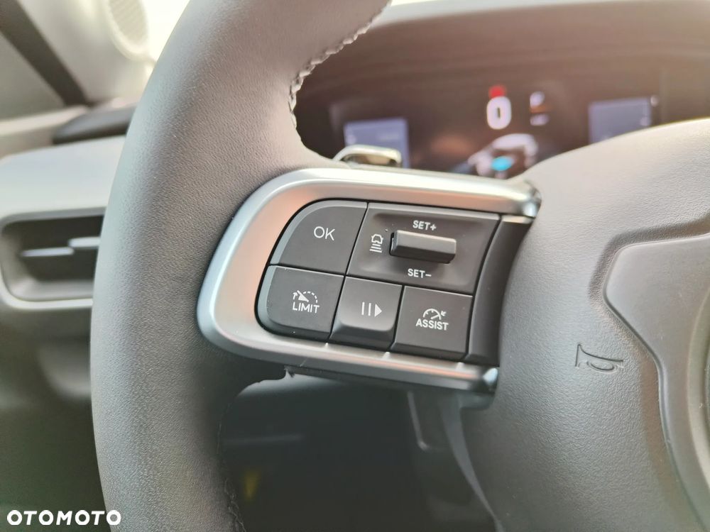 Jeep Avenger 1.2 T3 mHEV Altitude FWD eDCT6 - 18