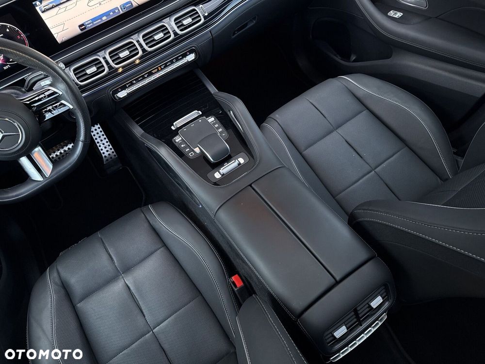 Mercedes-Benz GLS - 18