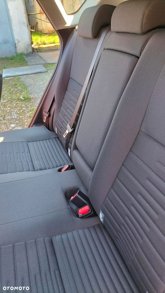 Toyota Auris 1.6 Comfort - 10