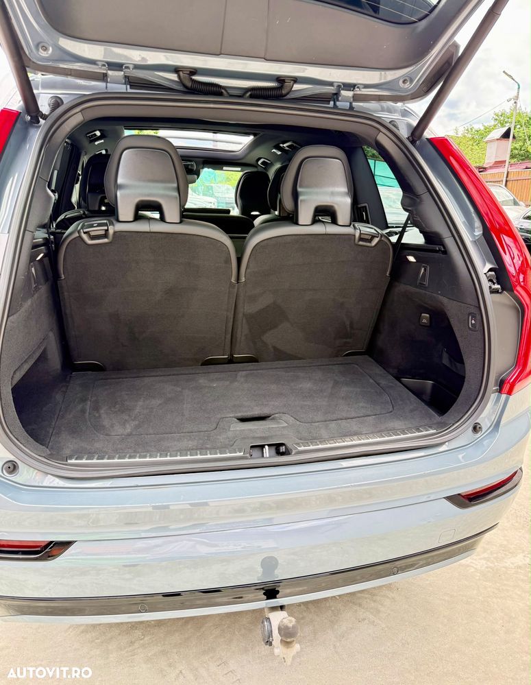 Volvo XC 90 - 21