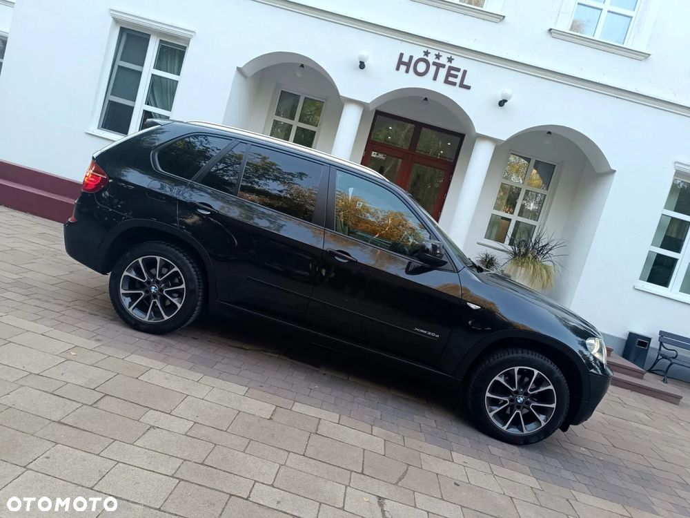 BMW X5 xDrive30d - 16