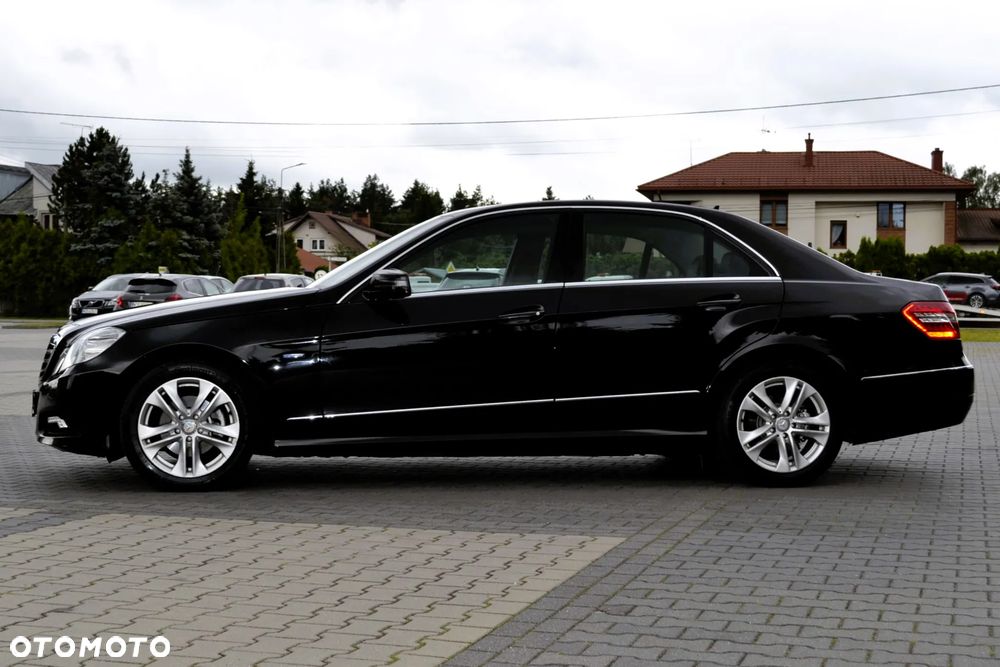 Mercedes-Benz Klasa E 200 CDI DPF BlueEFFICIENCY Automatik Avantgarde - 5