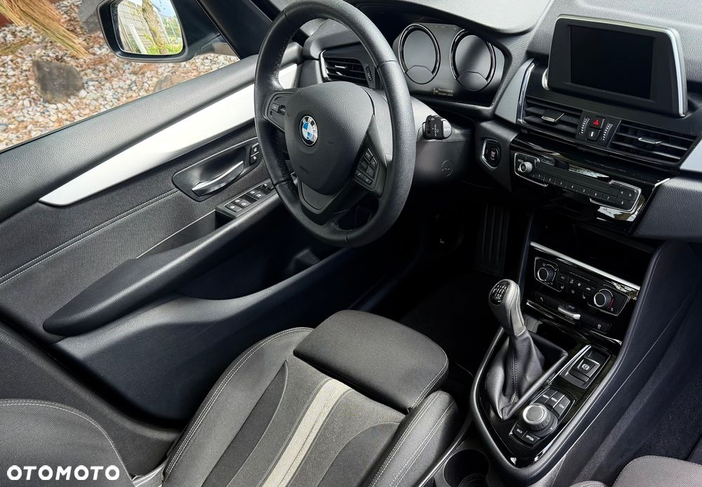 BMW Seria 2 218i Sport Line - 13