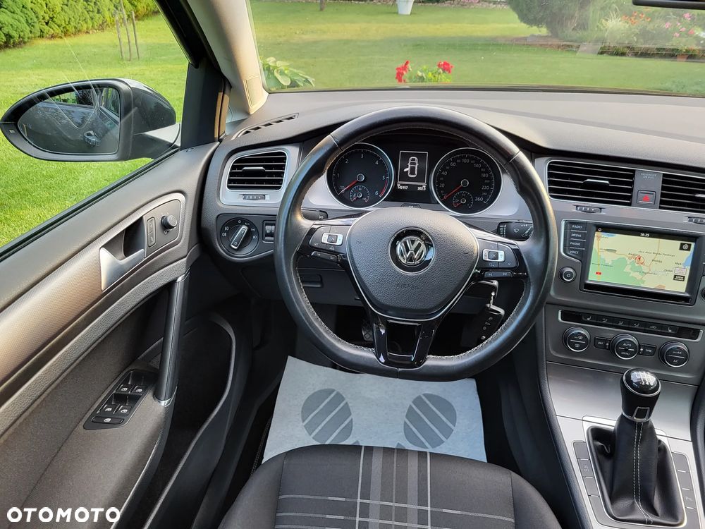 Volkswagen Golf 2.0 TDI BlueMotion Technology Lounge - 20