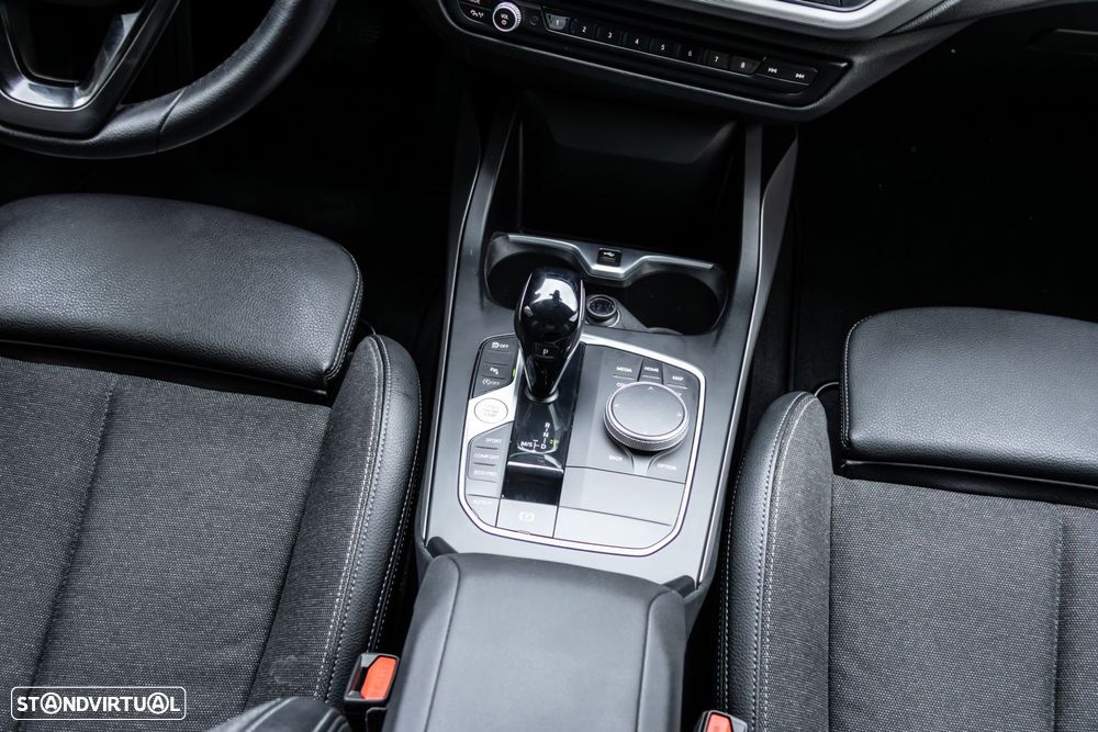 BMW 118 d Line Sport - 24
