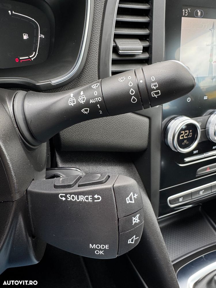 Renault Megane TCe 130 Expression - 19