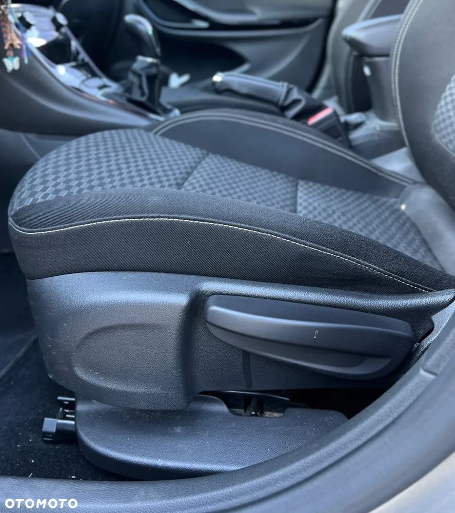 Opel Astra 1.6 CDTI Dynamic S&S - 16