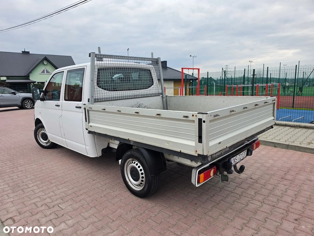 Volkswagen Transporter - 4