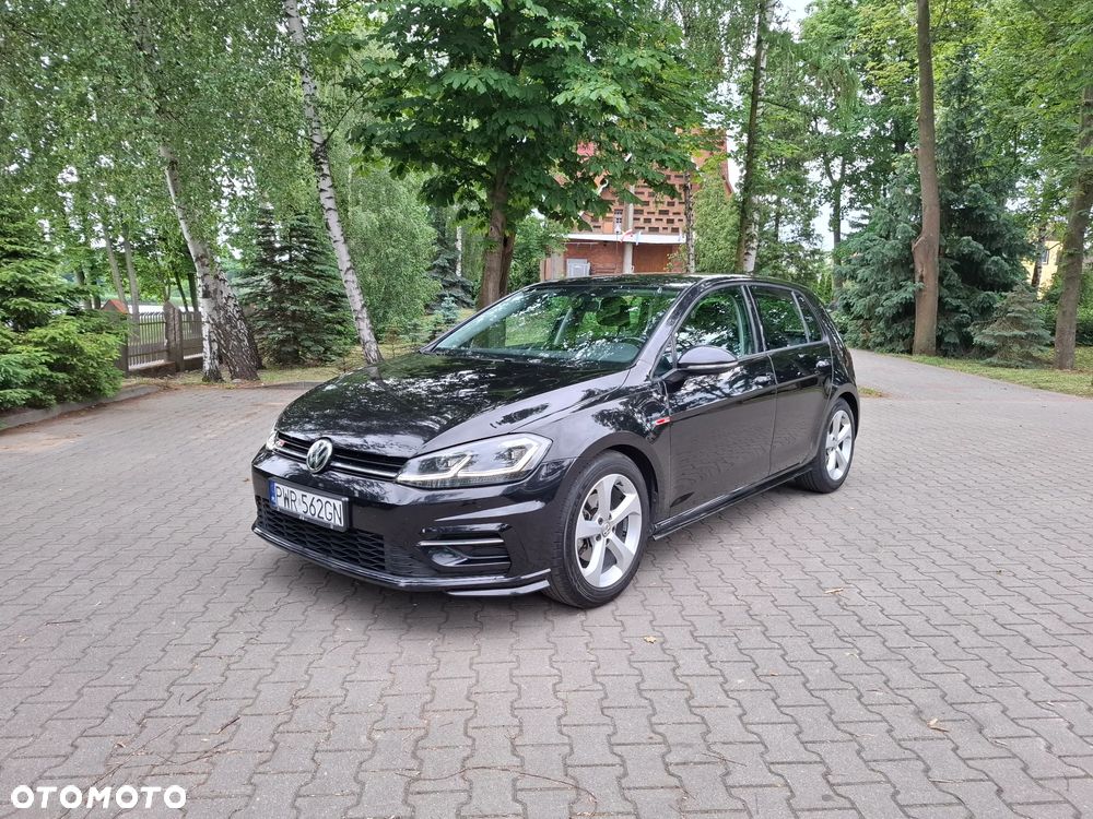 Volkswagen Golf 2.0 TDI R-Line DSG - 2