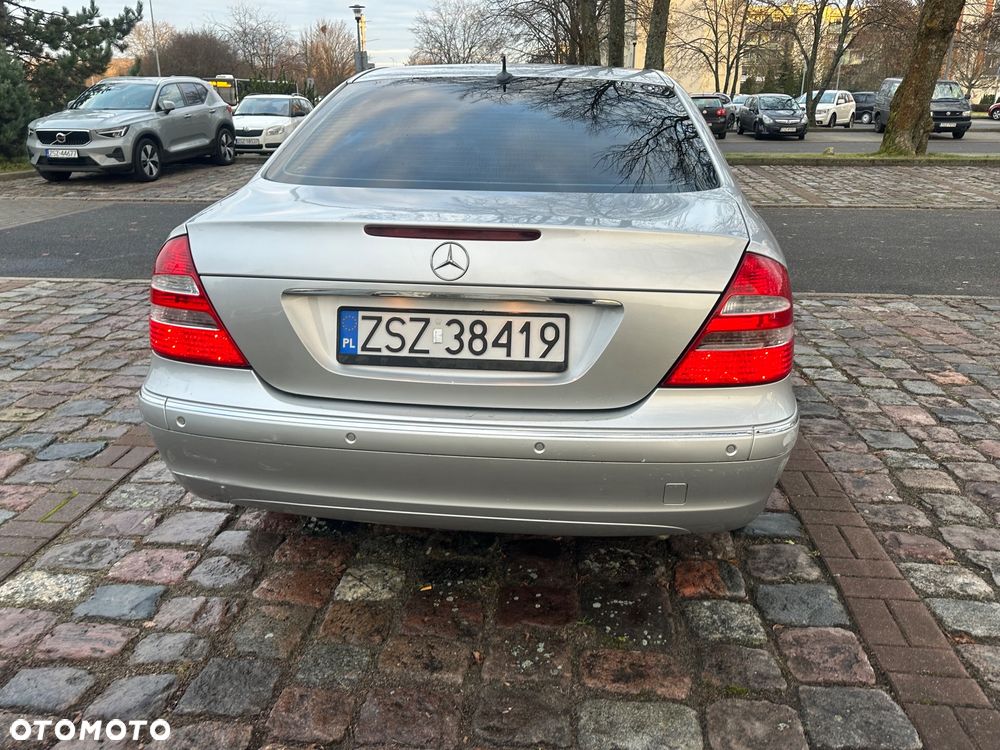 Mercedes-Benz Klasa E 350 4Matic Automatik Elegance - 3