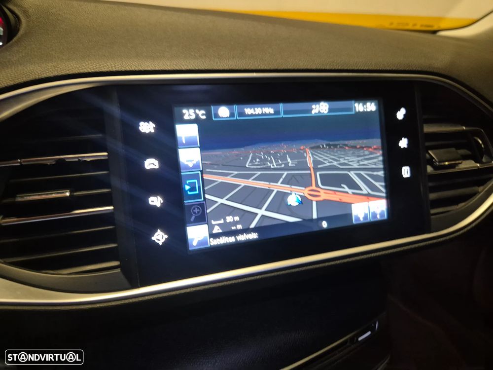 Peugeot 308 SW 1.6 e-HDi Allure - 20