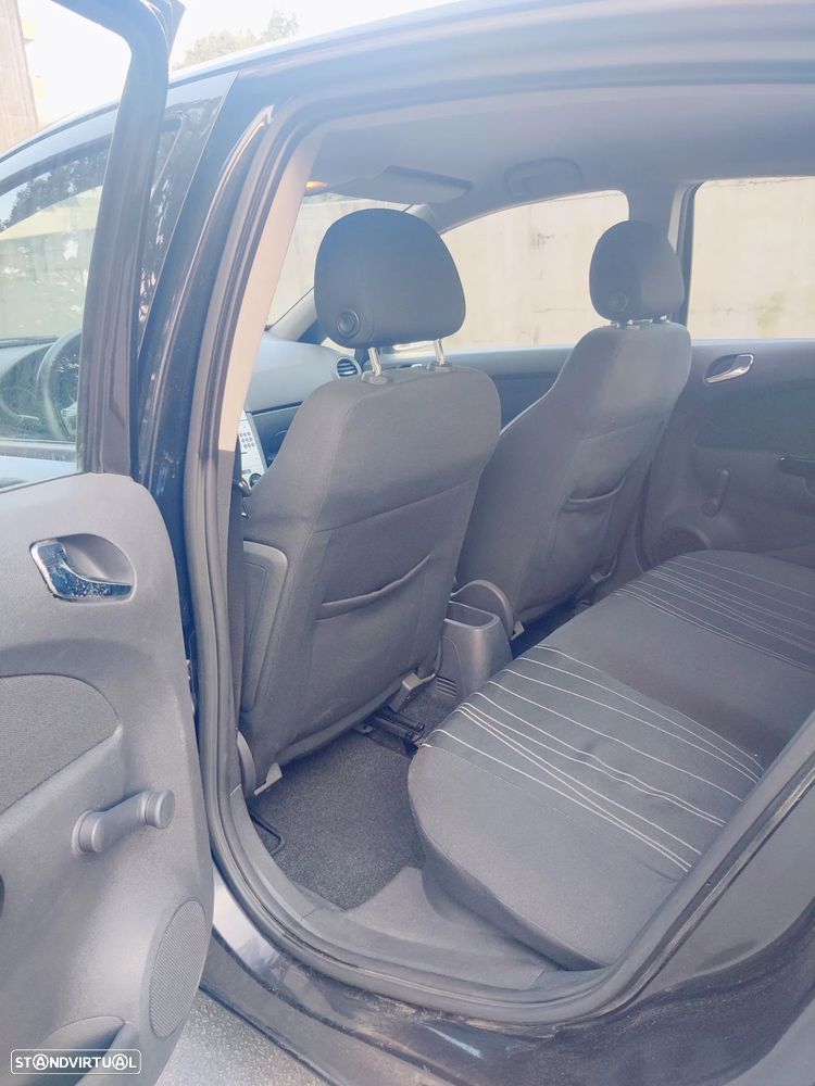 Opel Corsa 1.3 CDTI Enjoy EcoFLEX - 10