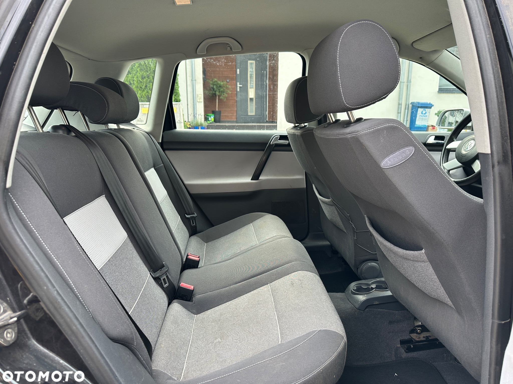 Volkswagen Polo 1.4 16V Fun - 16