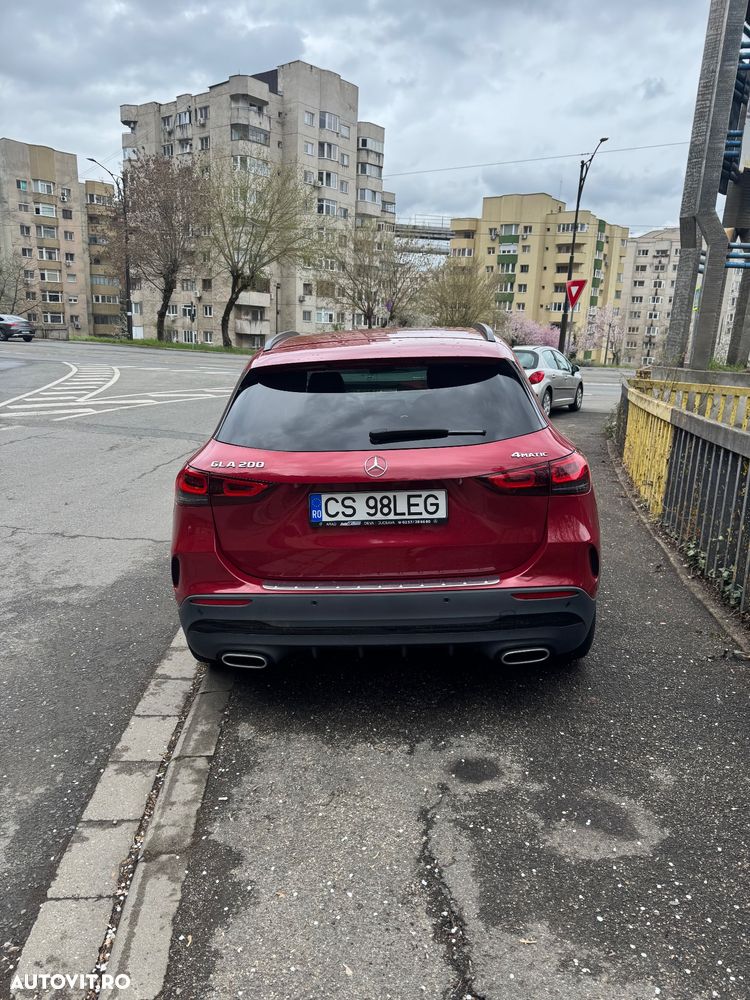 Mercedes-Benz GLA 200 4MATIC Aut. - 1