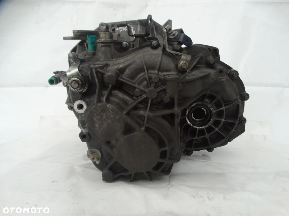 SKRZYNIA BIEGÓW MANUAL 8200600466 PK4 2.0 DCI ESPACE IV LAGUNA II F-VAT - 5